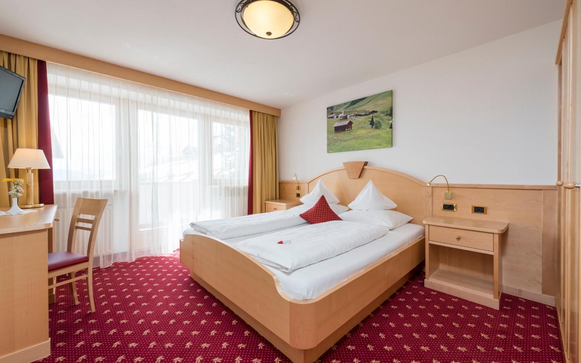 Hotel Schoenblick Maranza Chambre photo