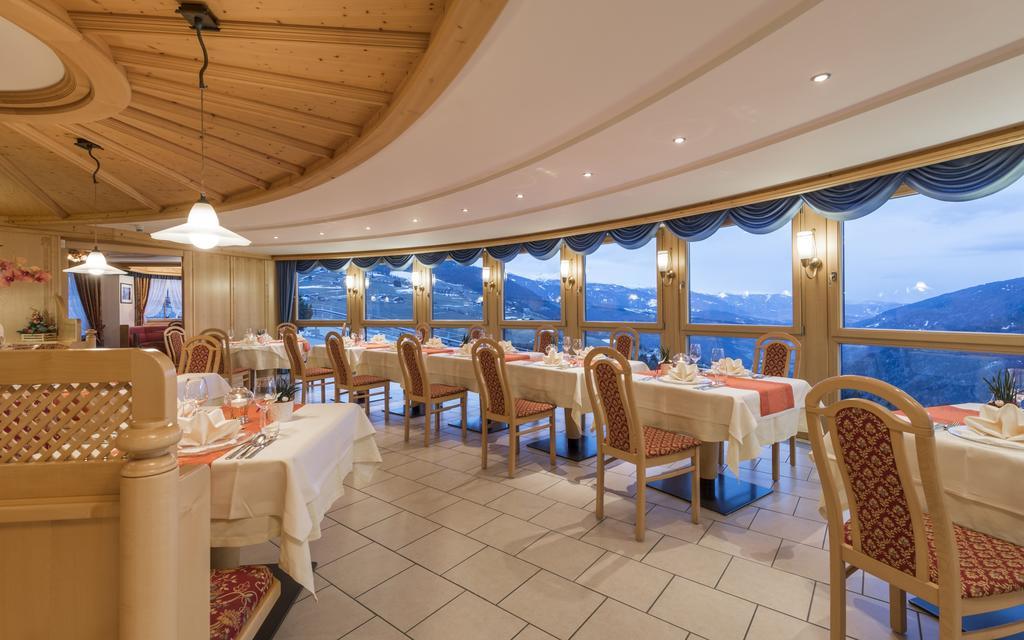 Hotel Schoenblick Maranza Extérieur photo