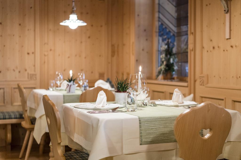 Hotel Schoenblick Maranza Extérieur photo